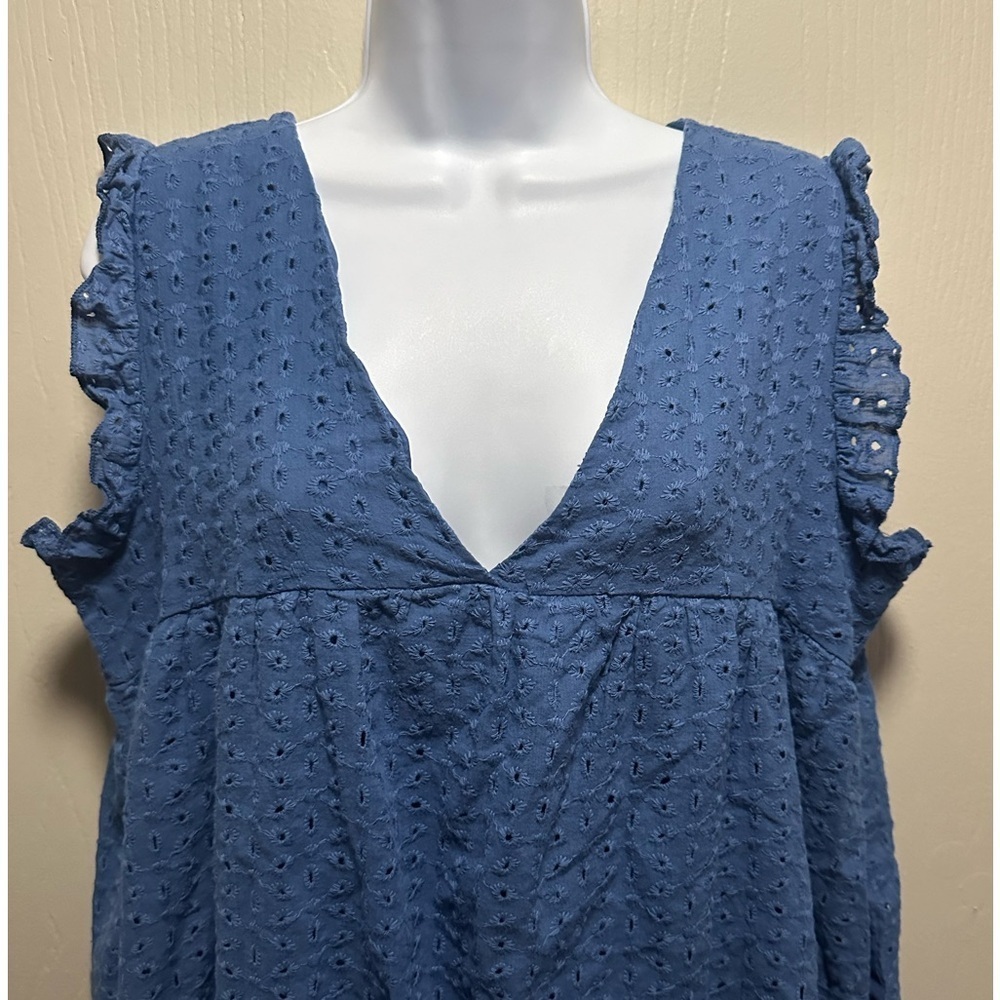 Blue Eyelet Babydoll Dress with Ruffle Sleeves - Size Large - Summer Chic - Picture 7 of 16